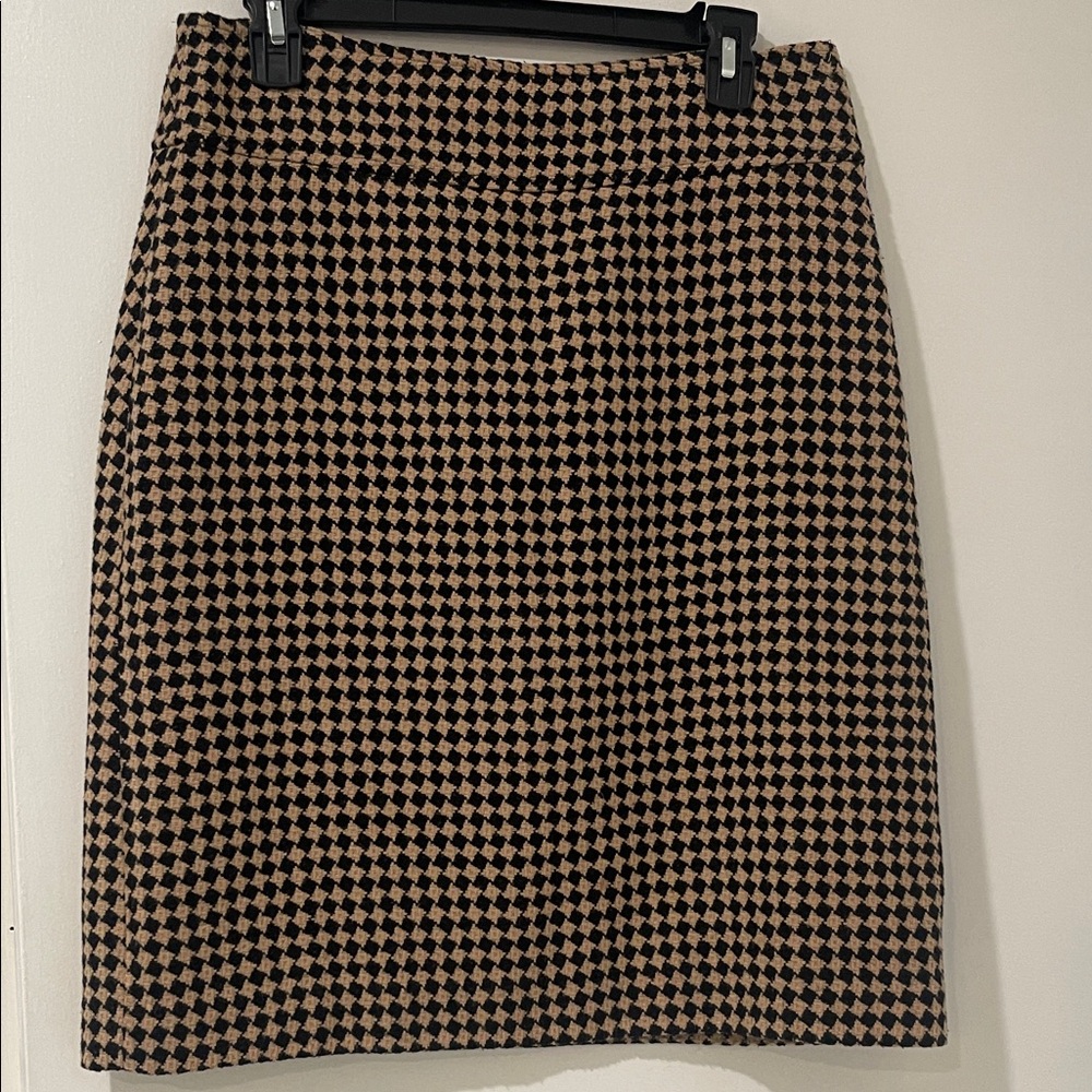 NWOT Talbots wool blend Checkered Tan and Black Women's Skirt size 8